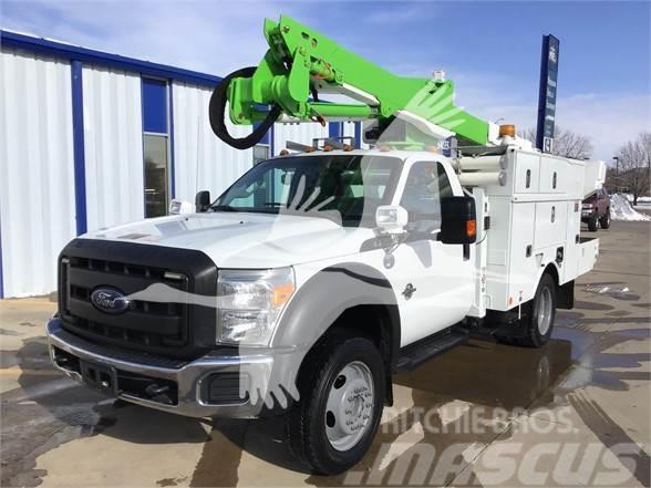 Altec AT40G Truck & Van mounted aerial platforms
