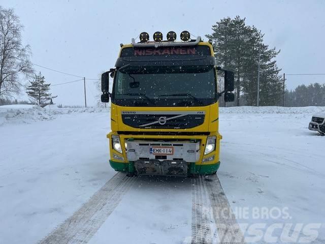 Volvo FM 13 8*4 Crane trucks