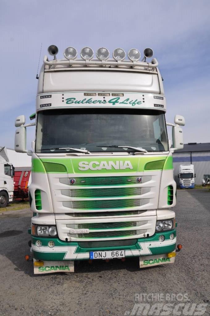 Scania R730 6X2 Camiones chasis