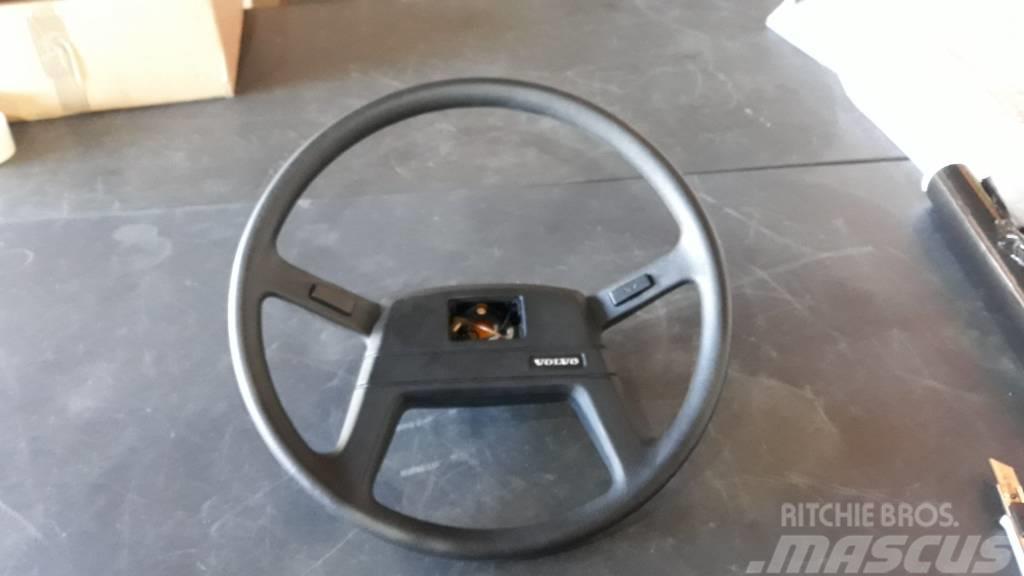 Volvo STEERING WHEEL 1607359 Cabins and interior