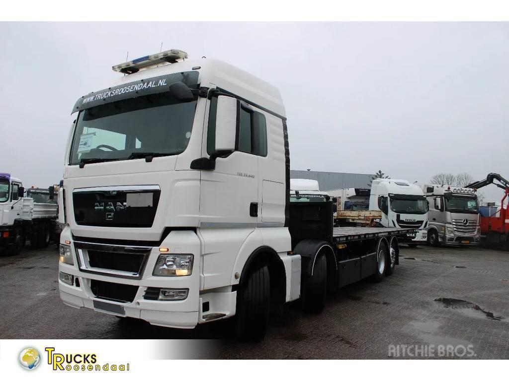 MAN TGX 26.440 + EURO 5 + Right Hand Drive Camiones plataforma