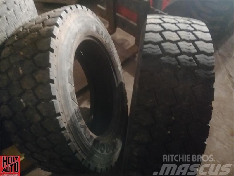  - - -  Brugte dæk 275-60x22.5 Neumáticos, ruedas y llantas