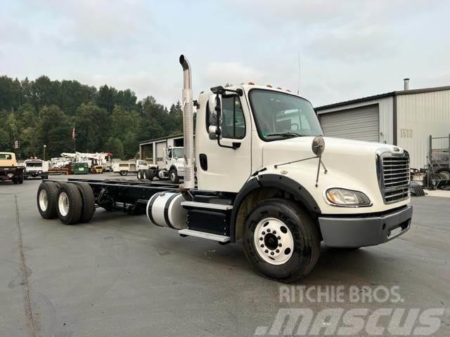 Freightliner M2 112 Camiones chasis