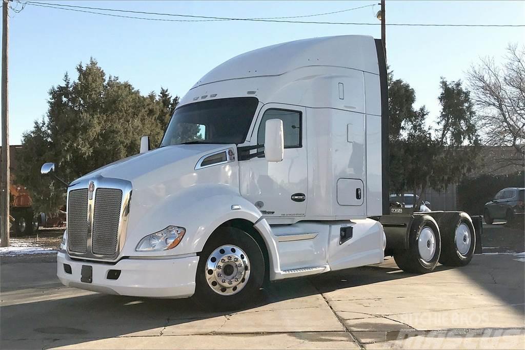 Kenworth Motor Truck Co. T680 Tractor Units