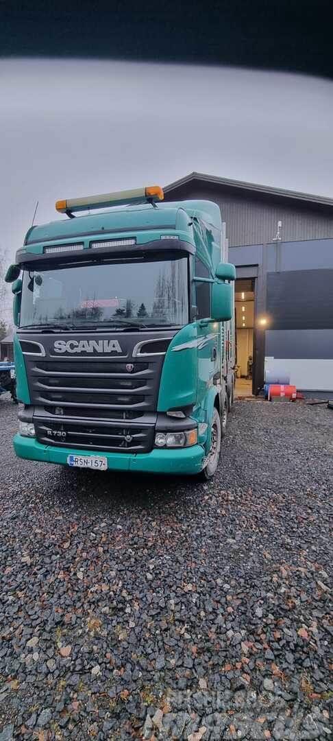 Scania R730 8x4 Transporte de madera