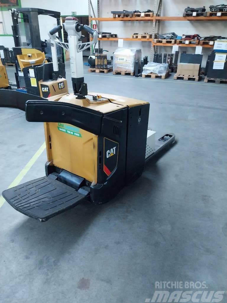 CAT NPV 20 N2 Low lifter with platform