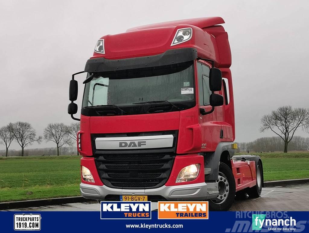 DAF CF 400 spacecab skirts Tractor Units