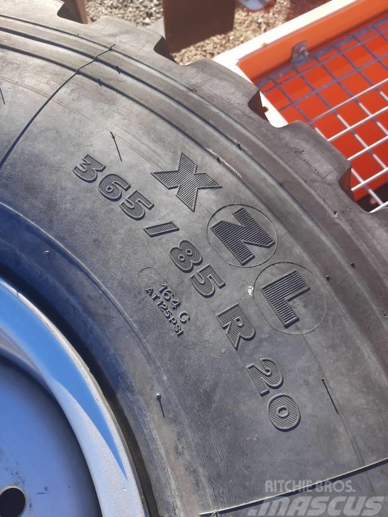 Michelin XZL Tyres, wheels and rims