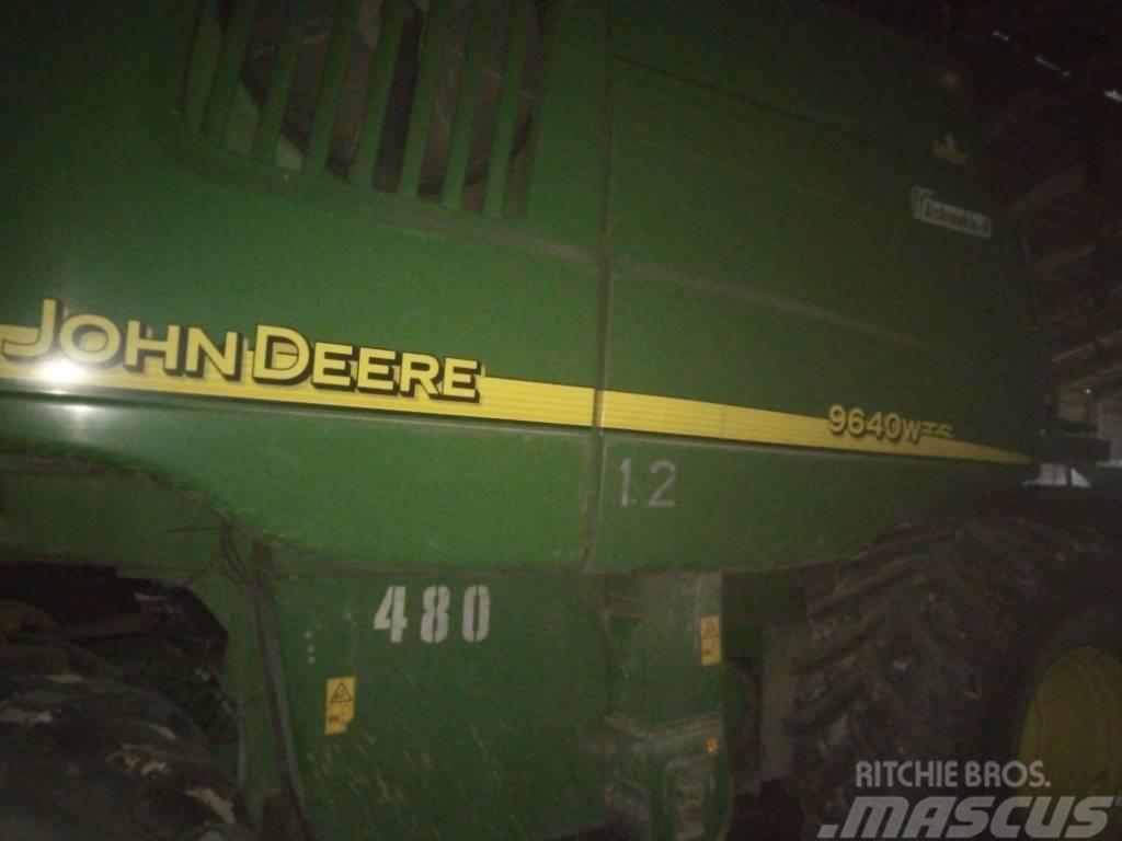 John Deere 9640 WTS Combine harvesters