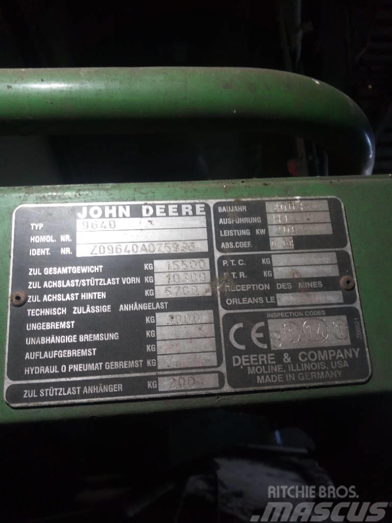 John Deere 9640 WTS Combine harvesters
