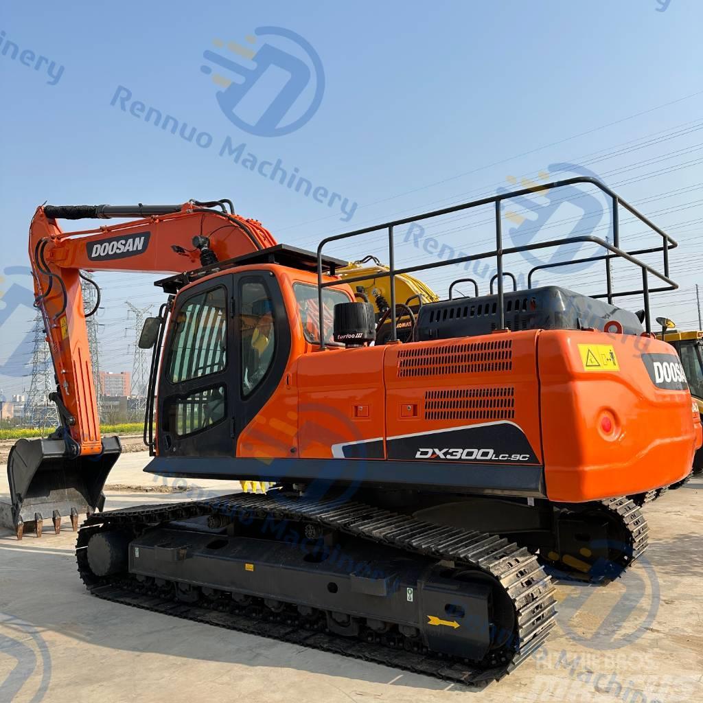 Doosan DX 300LC-9C Crawler excavators
