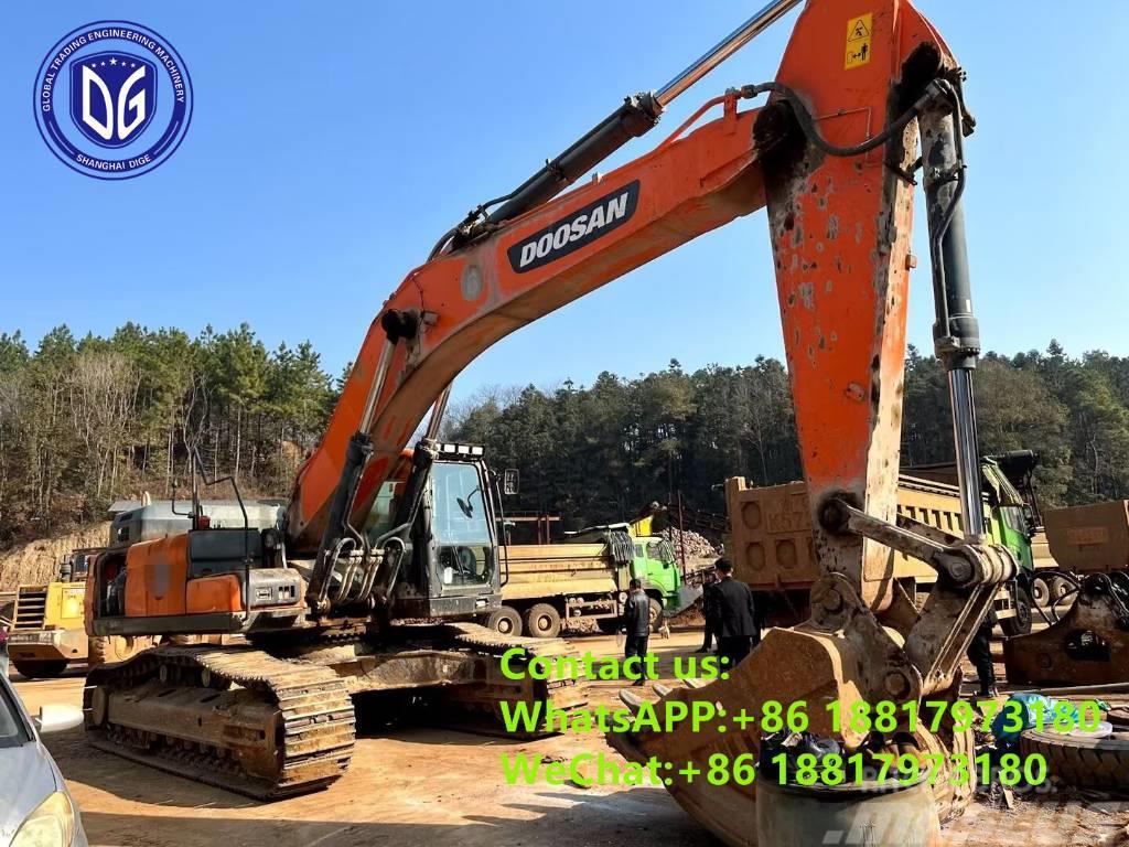 Doosan DX 420 LC Crawler excavators