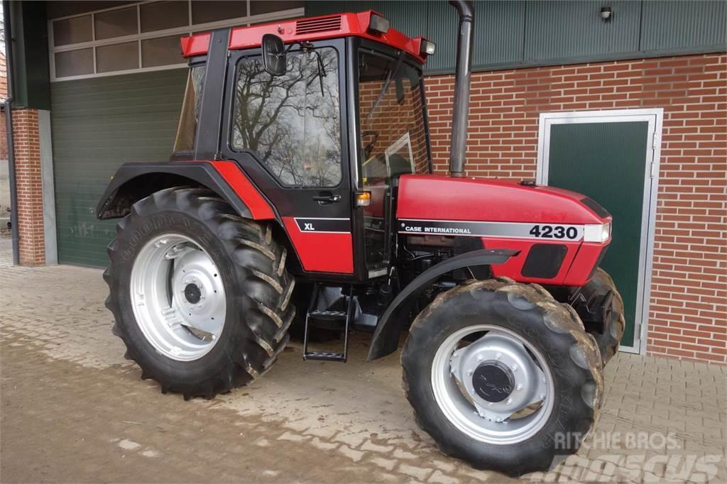 Case IH 4230 XL Tractors