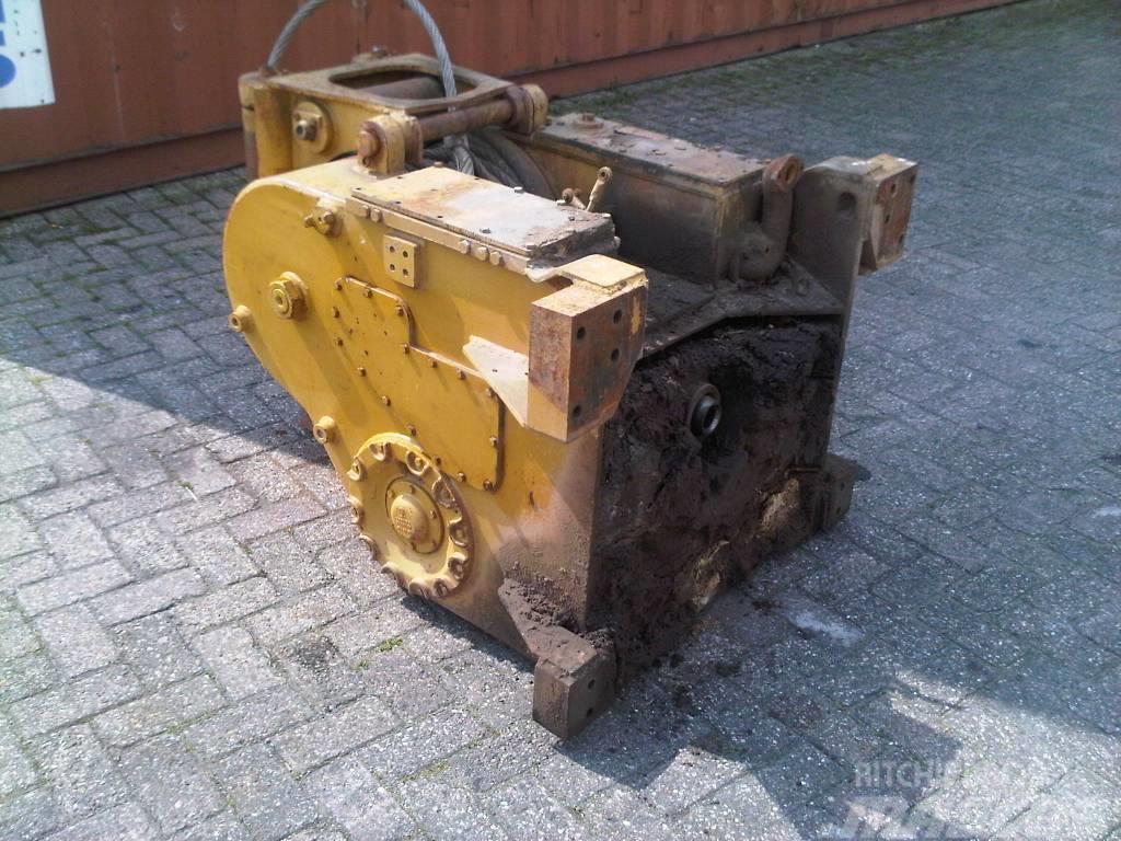 CAT winch to fit D4H & D5H models Other