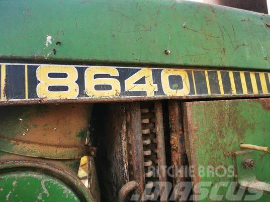 John Deere 8640 1982r Tractors