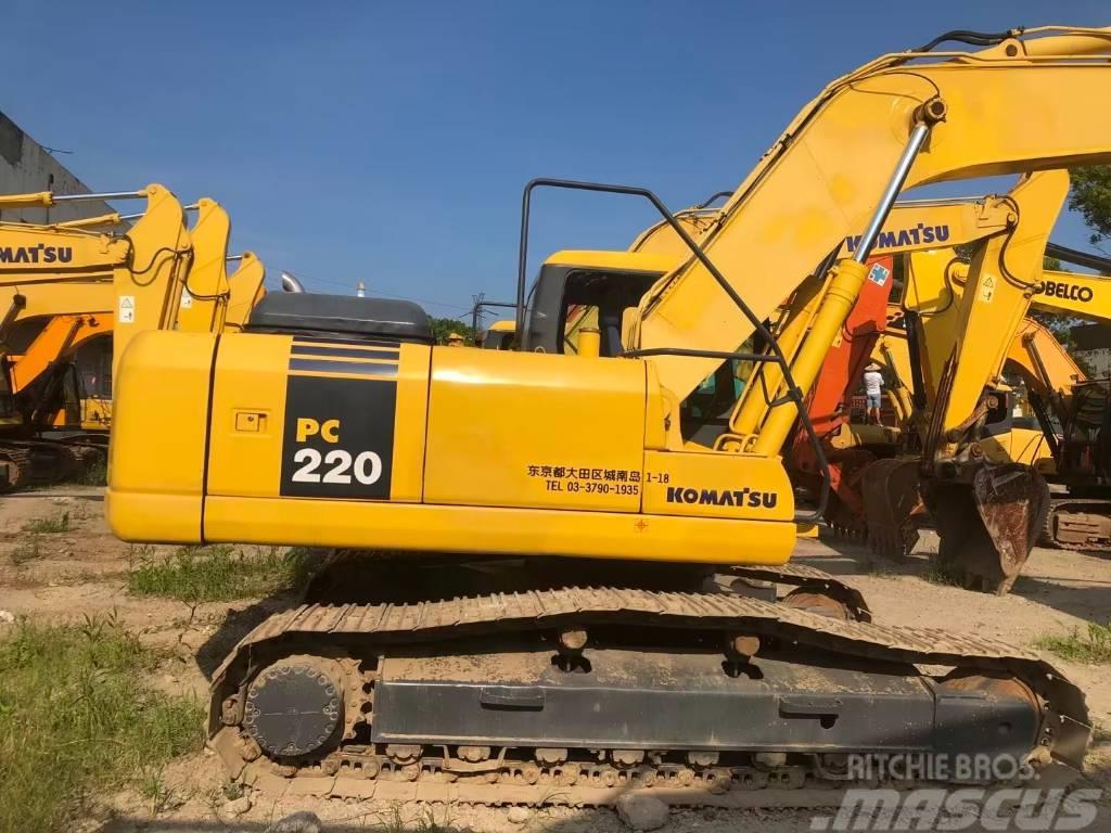 Komatsu PC220-7 Crawler excavators