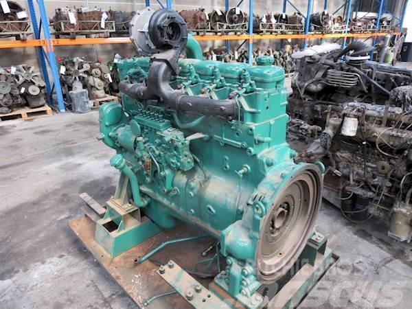 Volvo TD100A Engines