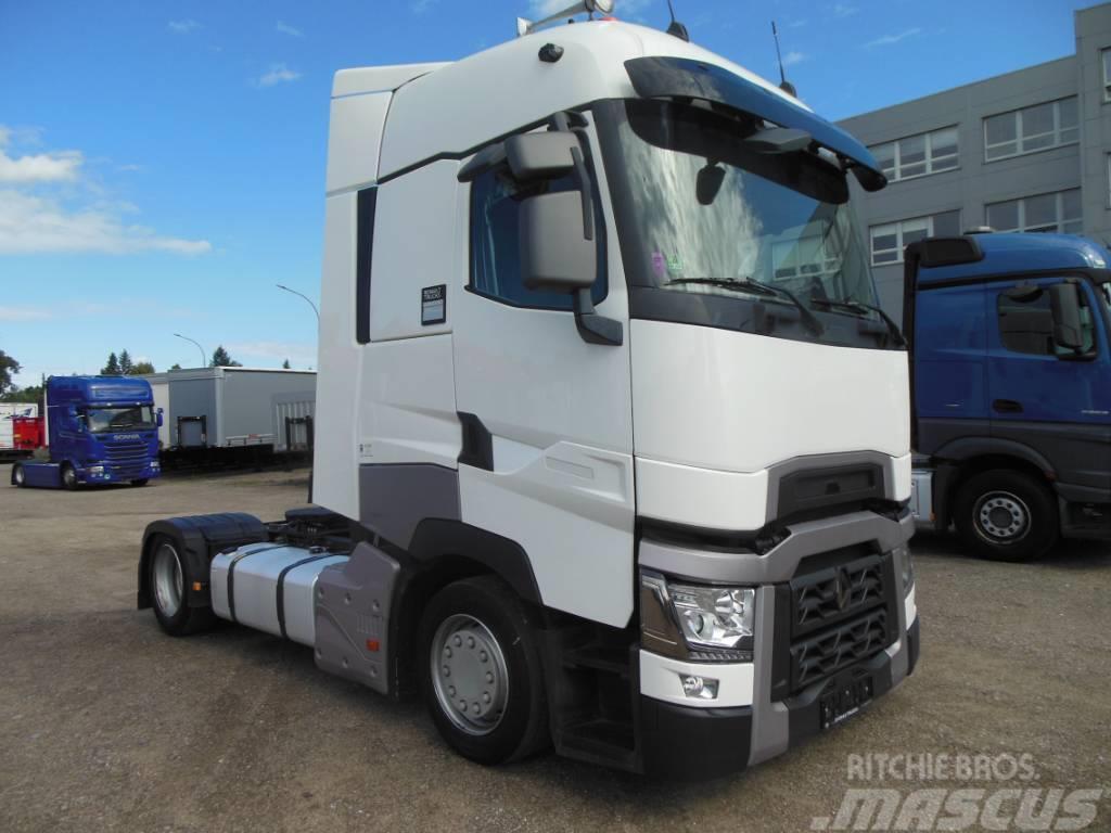 Renault T520 HIGH, LOWDECK Tractor Units