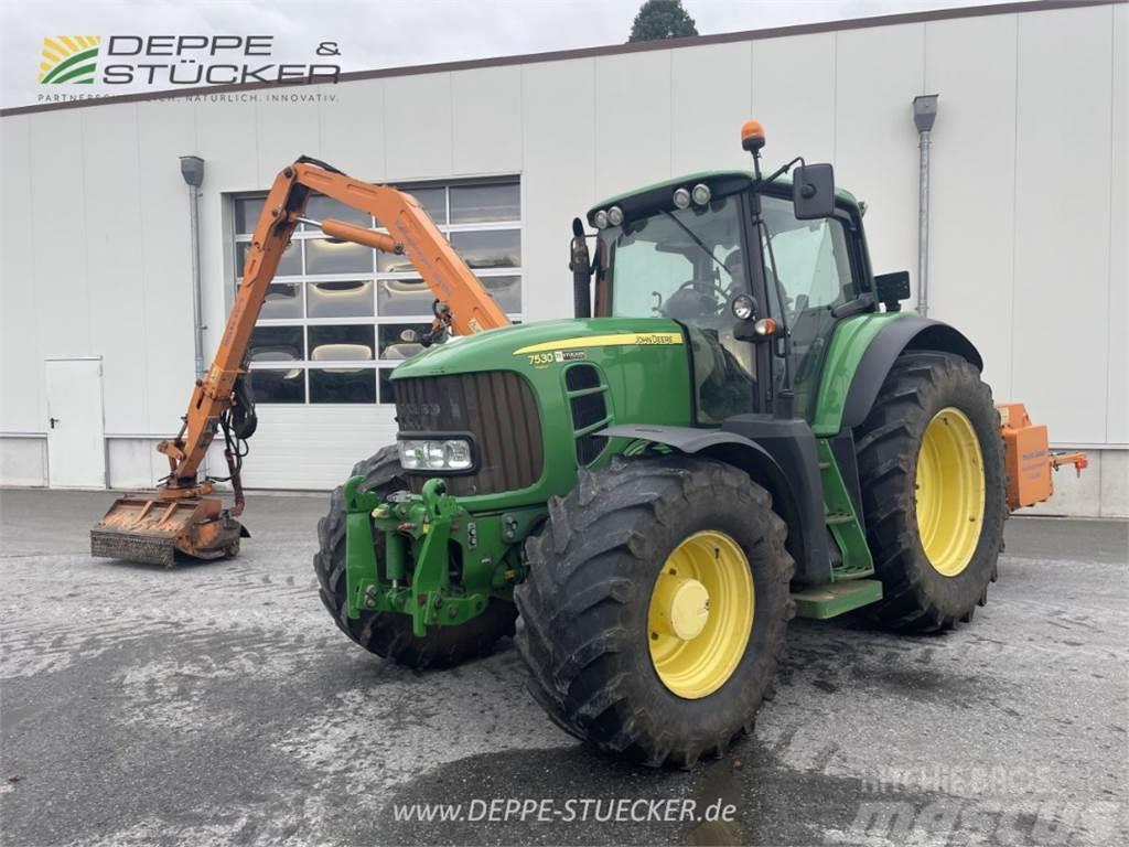 John Deere 7530 Tractors