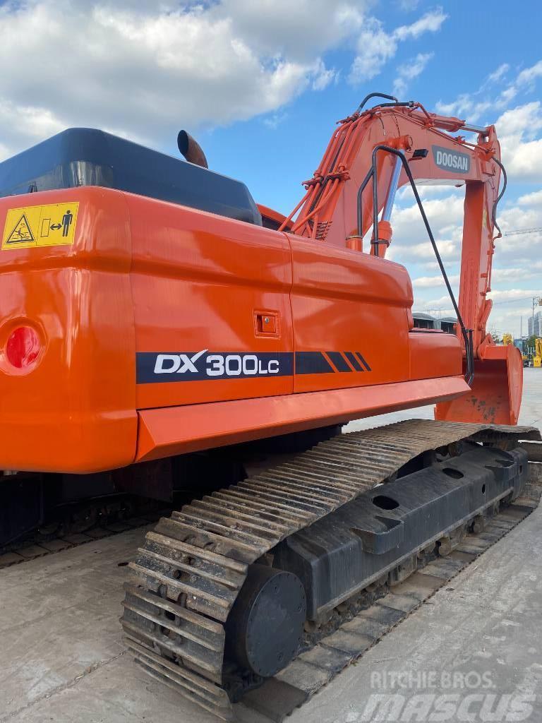 Doosan DX 300 LC-7 Crawler excavators