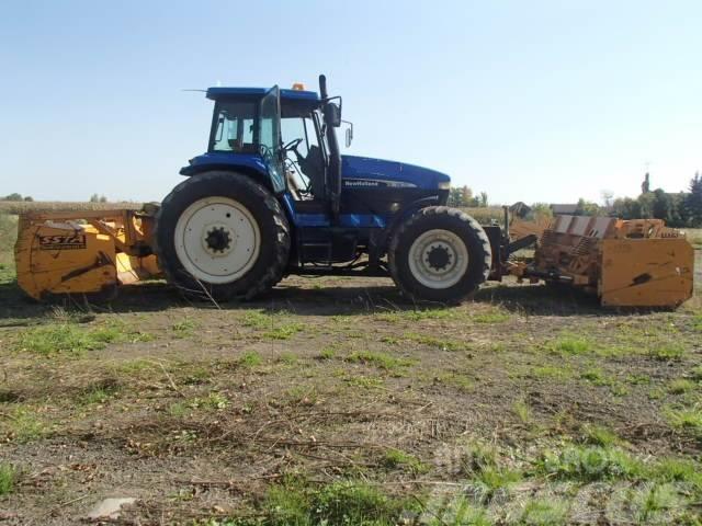 New Holland 8670 Tractors