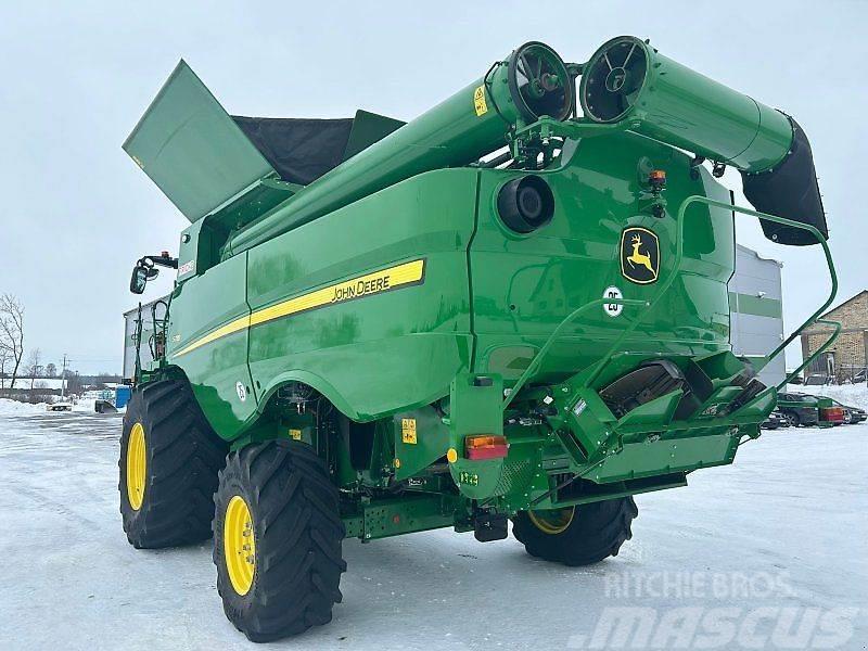 John Deere S785 Combine harvesters