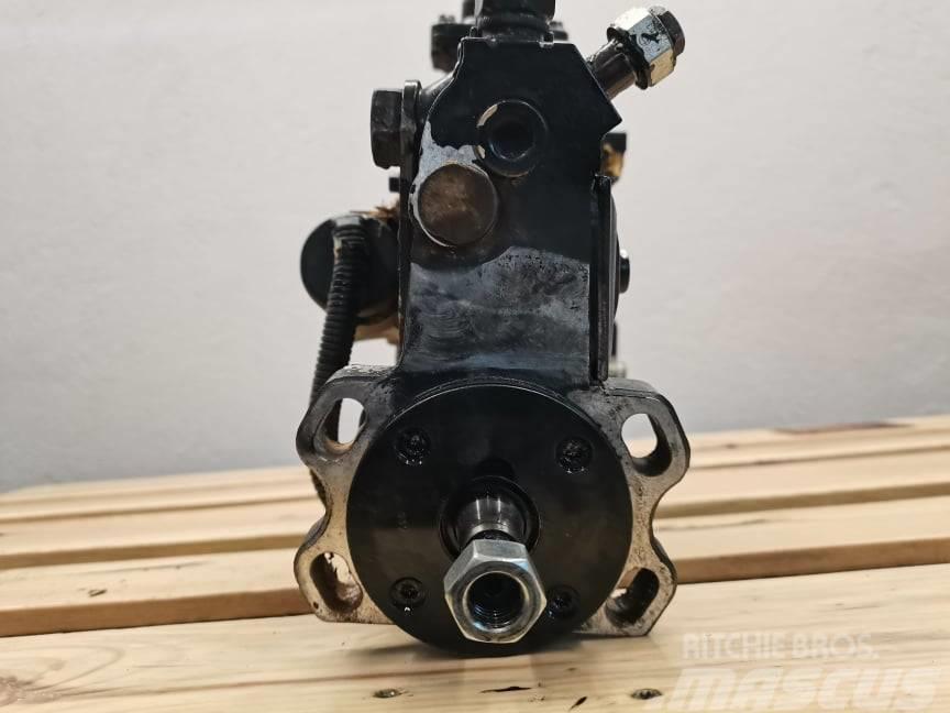 CASE MX 120 {Bosch RSV500} injection pump Engines