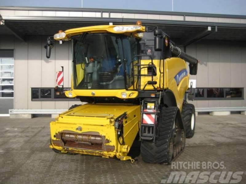 New Holland CR 9090 ELEVATION Combine harvesters