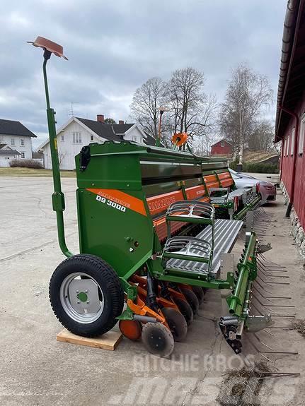 Amazone D9 3000 Mineral spreaders