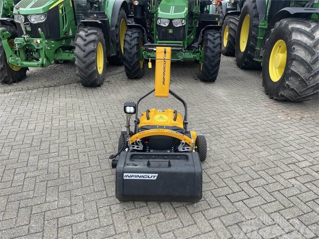  FL22 Rough, trim and surrounds mowers