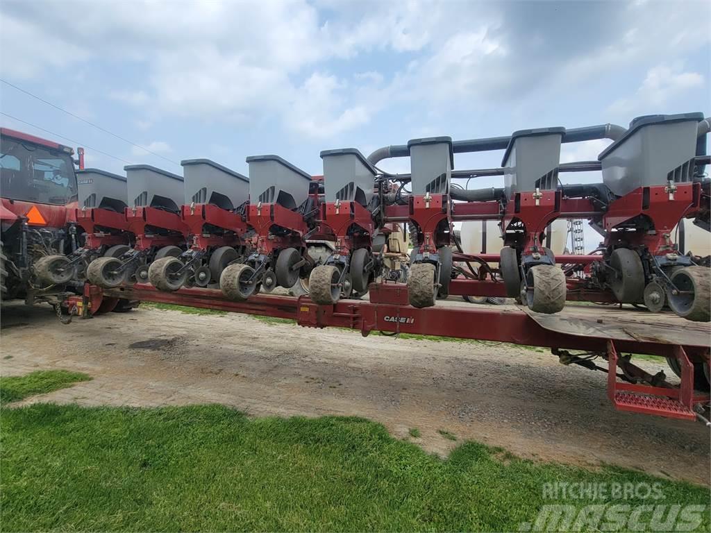Case IH 1245 Other components