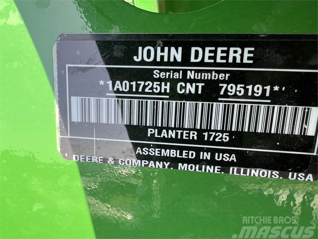 John Deere 1725C Planters