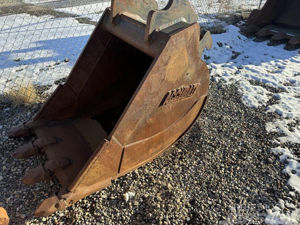 CAT Accurate 200 Series 36 Inch Excavator Dig Bucket Other