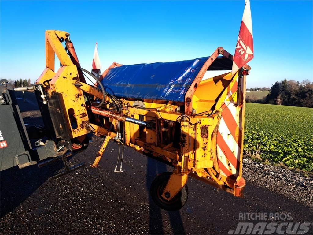 Hydrac Schneepflug 270 Snow blades and plows