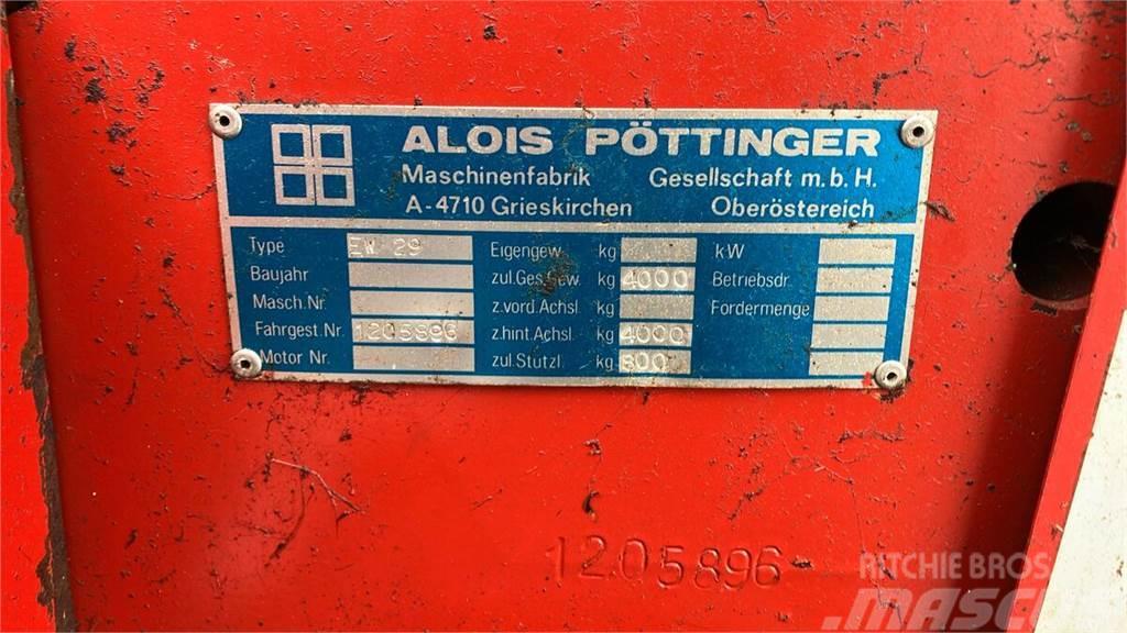 Pöttinger Erntewagen 2 Self loading trailers