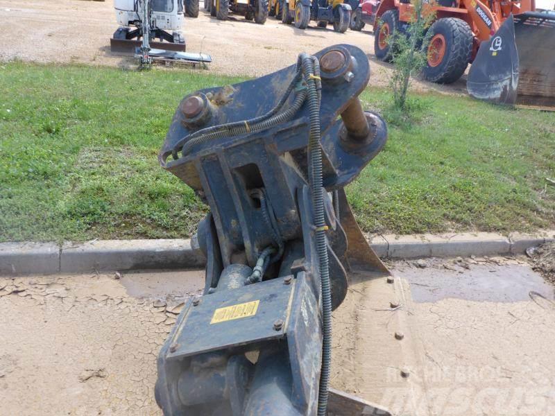 Doosan DX225LC-5 Crawler excavators