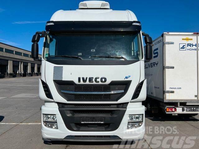 Iveco AS440 S46T Tractor Units