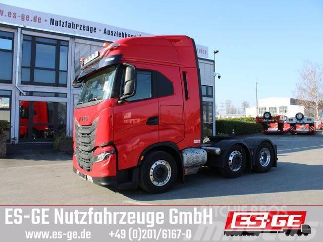 Iveco AS440S57TX/FP LT Lowliner Tractor Units