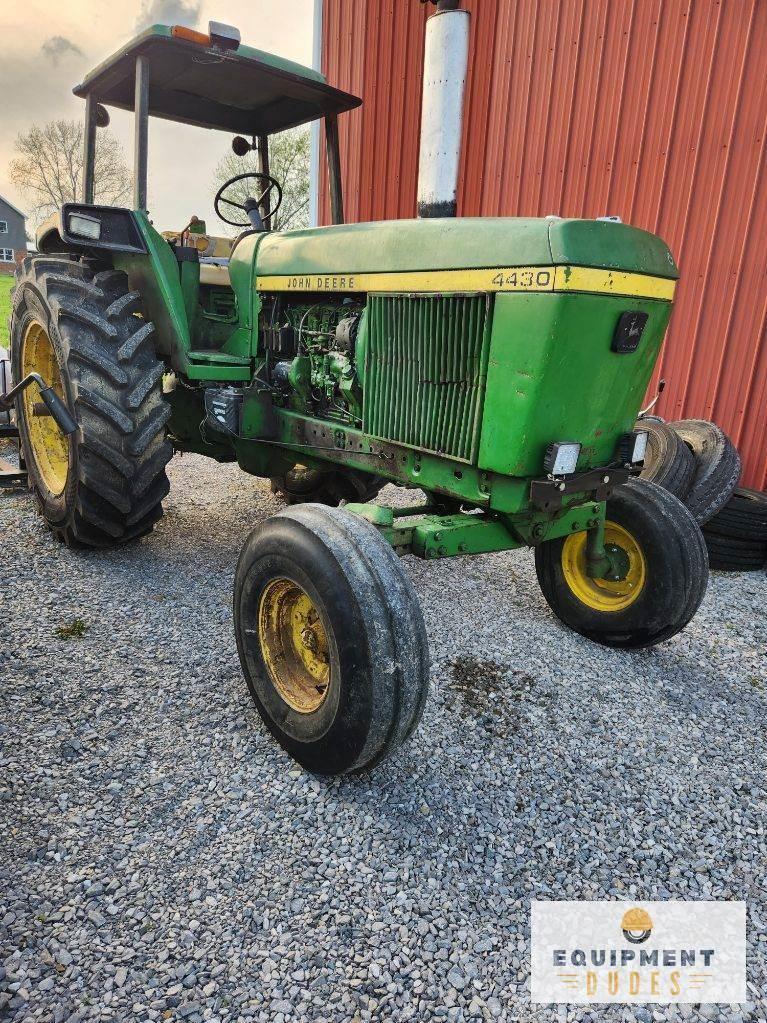 John Deere 4430W Tractors