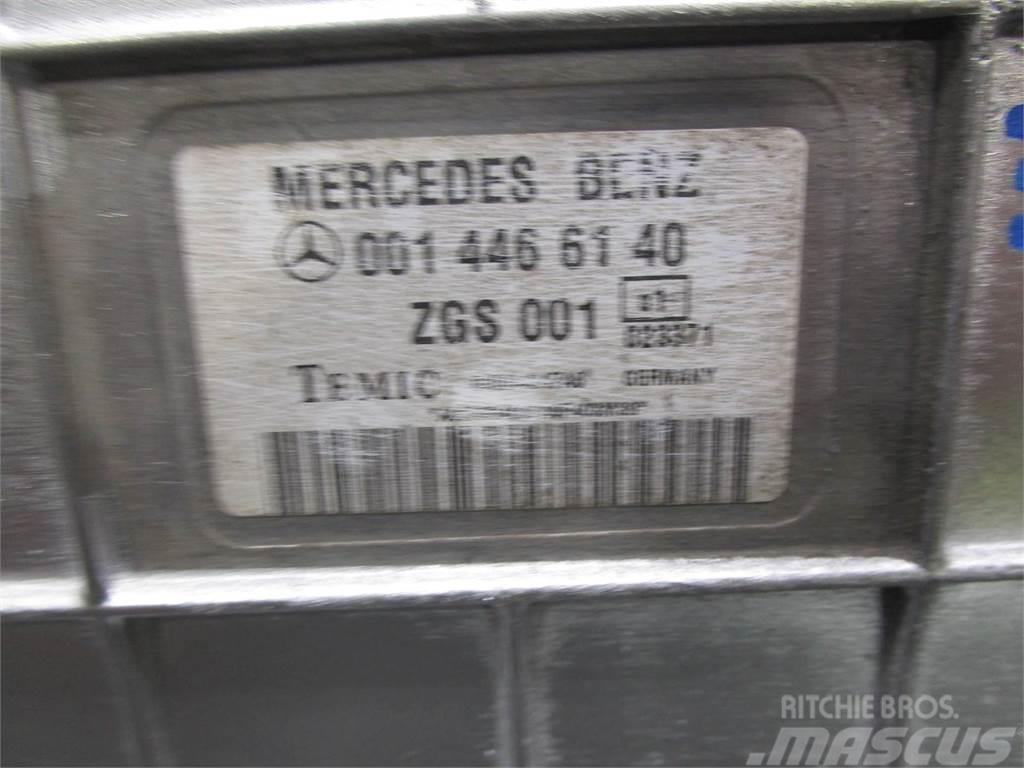 Mercedes-Benz OM906LA Electronics