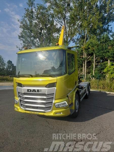 DAF XD Cable lift demountable trucks