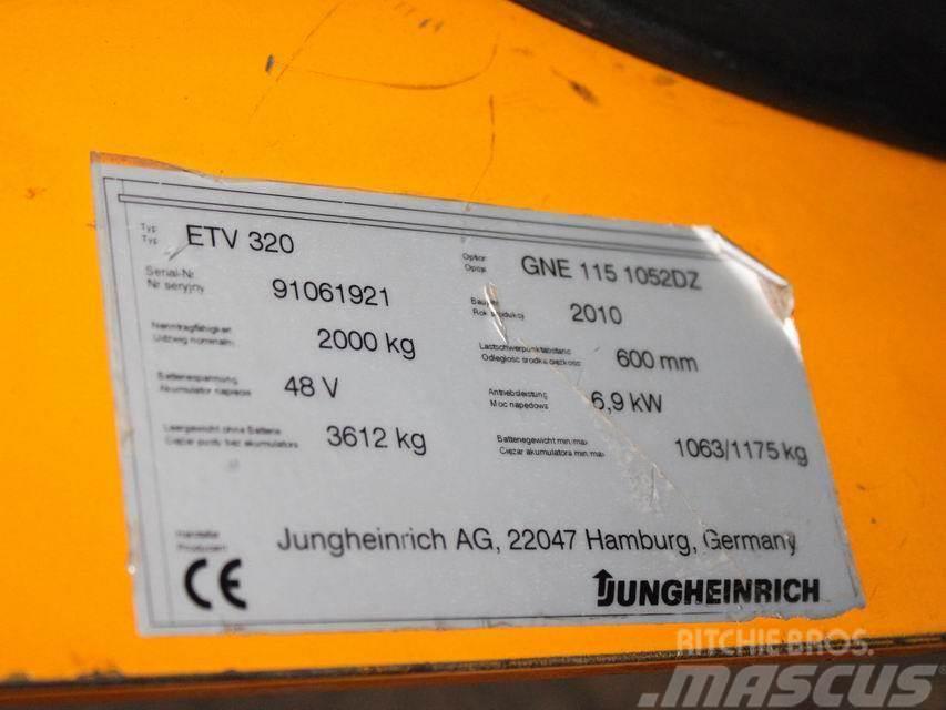 Jungheinrich ETV 320 GNE115-1052DZ Reach trucks