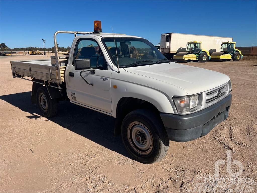Toyota HILUX Pick up/Dropside