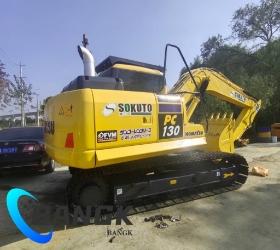 Komatsu pc130