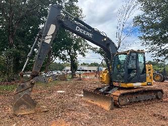 DEERE 135G