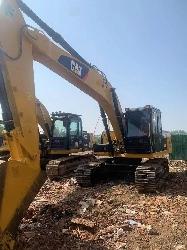 CAT 320 D