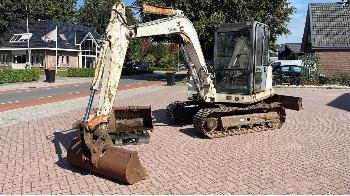 Bobcat X335