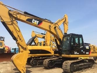 CAT 320 D
