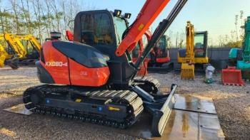 Kubota KX 080