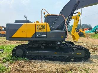 Volvo EC 210